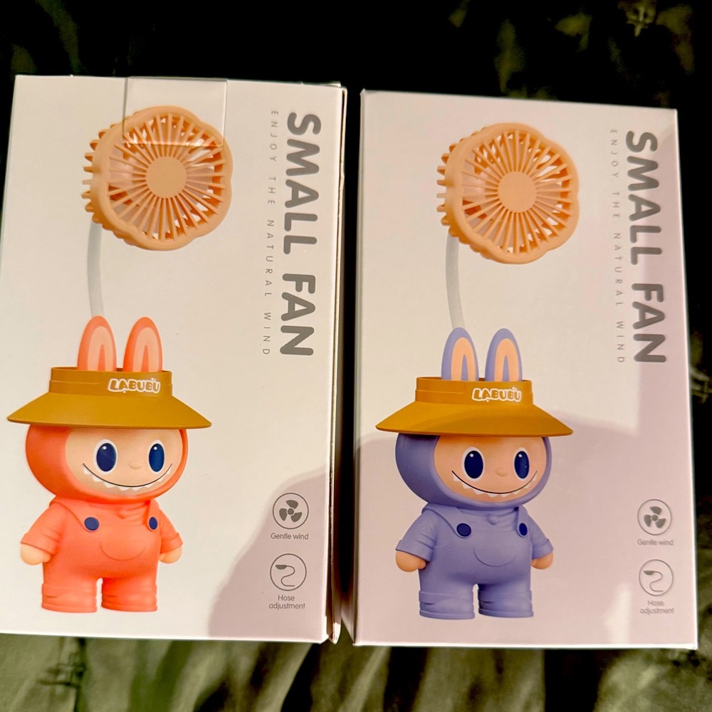 Bundle of Two Brand New Labubu Standing Fans, Purple and Pink 💕